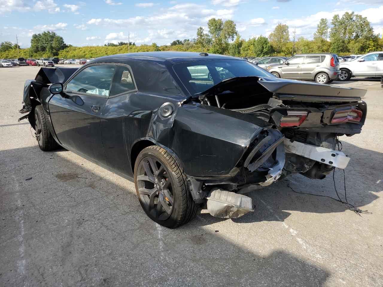 Изображение 2 2020 DODGE CHALLENGER SXT 2020 с VIN 2C3CDZAG9LH148623