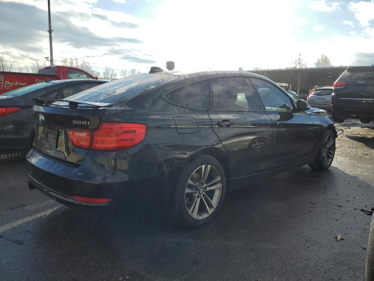 Obraz 3 z 2016 BMW 328 XIGT SULEV 2016 z VIN WBA8Z5C53GG502724