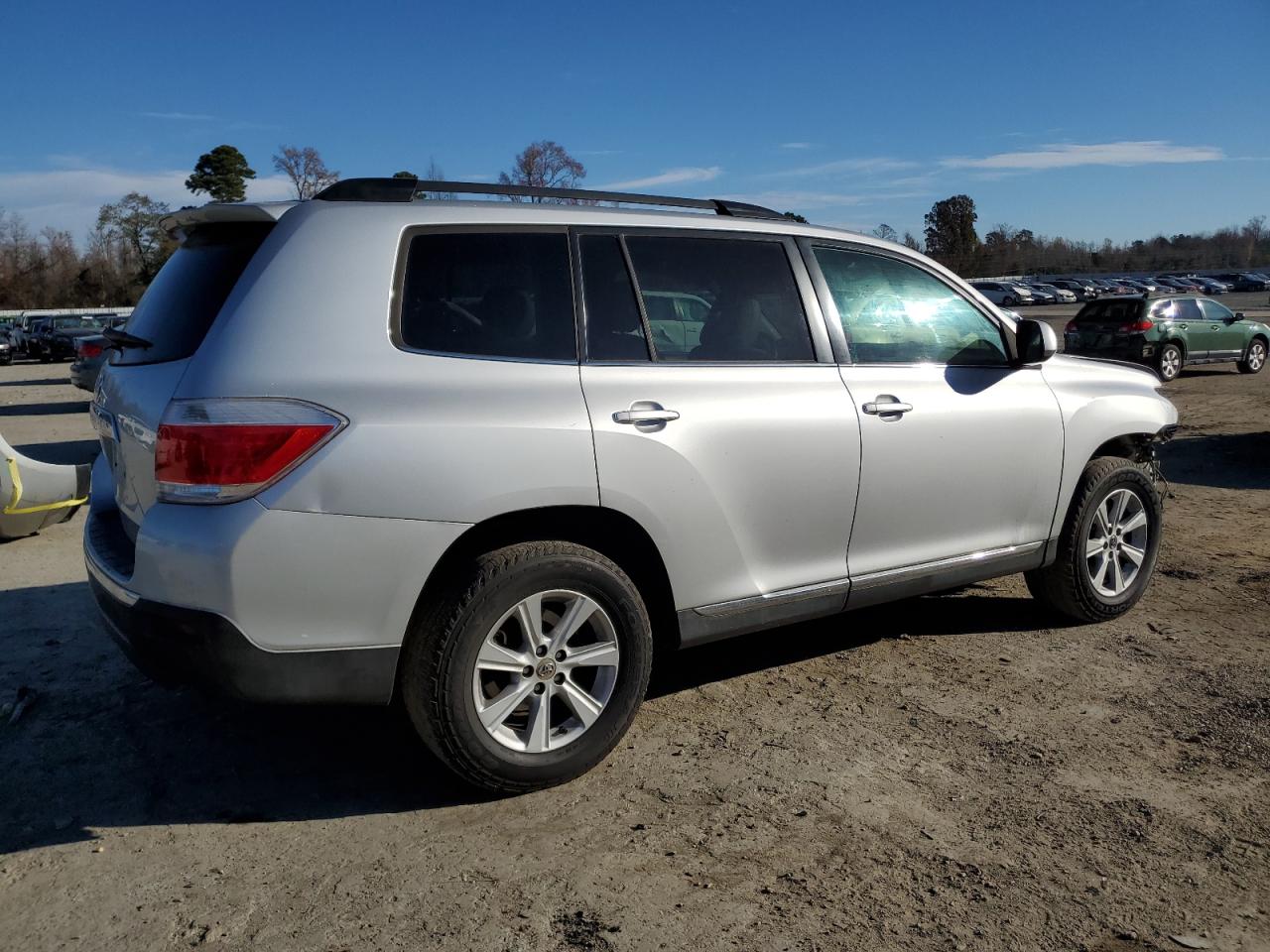 Изображение 3 2011 TOYOTA HIGHLANDER BASE 2011 с VIN 5TDZK3EH3BS034385