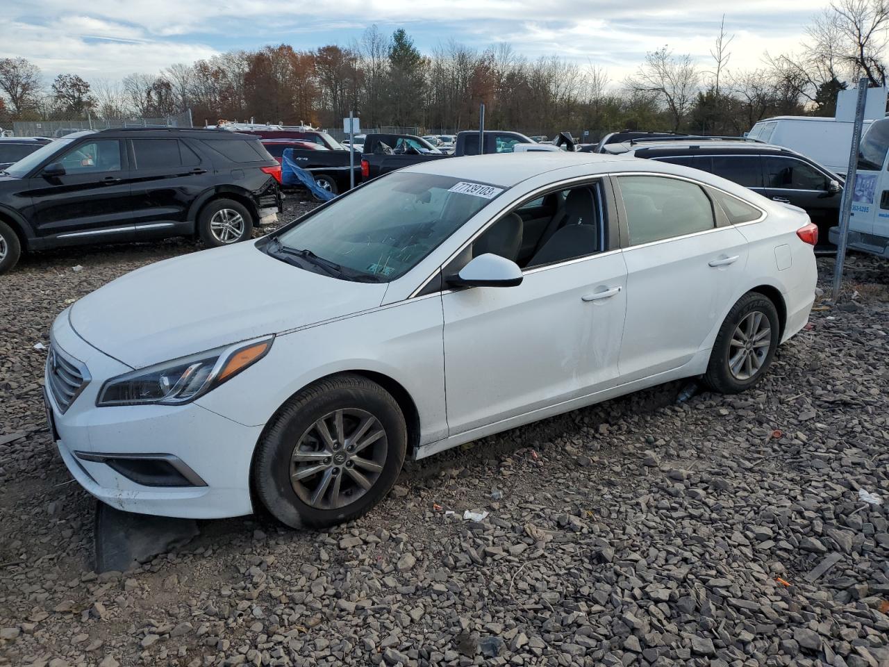 Image 1 of 2017 HYUNDAI SONATA SE 2017 with VIN 5NPE24AF4HH549046