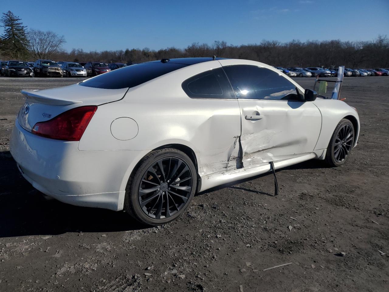 Obraz 3 z 2014 INFINITI Q60 JOURNEY 2014 z VIN JN1CV6EL6EM132042