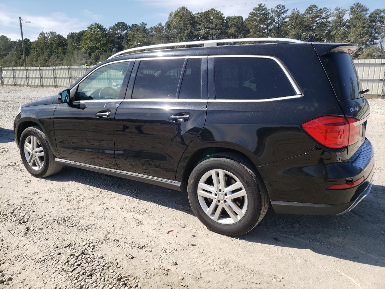 Изображение 2 2016 MERCEDES-BENZ GL 450 4MATIC 2016 с VIN 4JGDF6EEXGA650879