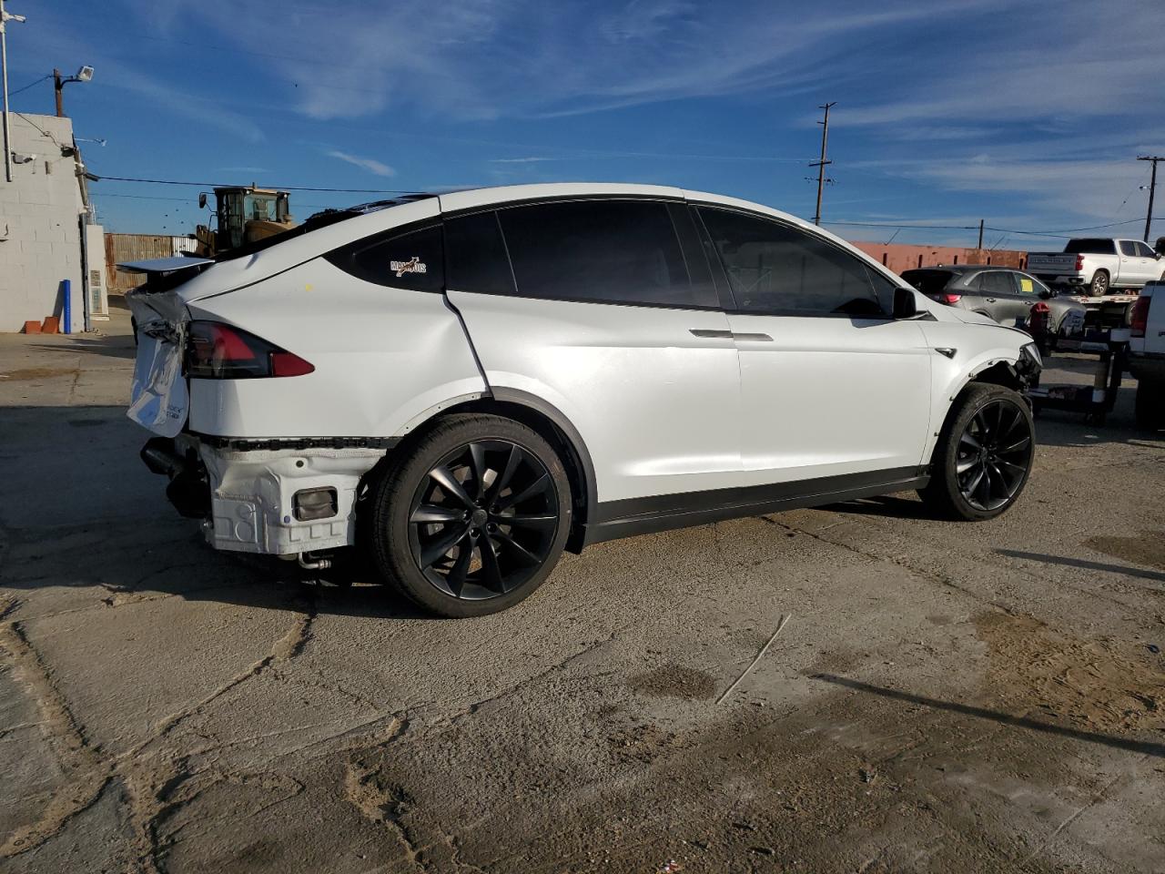 Image 3 of 2018 TESLA MODEL X  2018 with VIN 5YJXCBE22JF105248