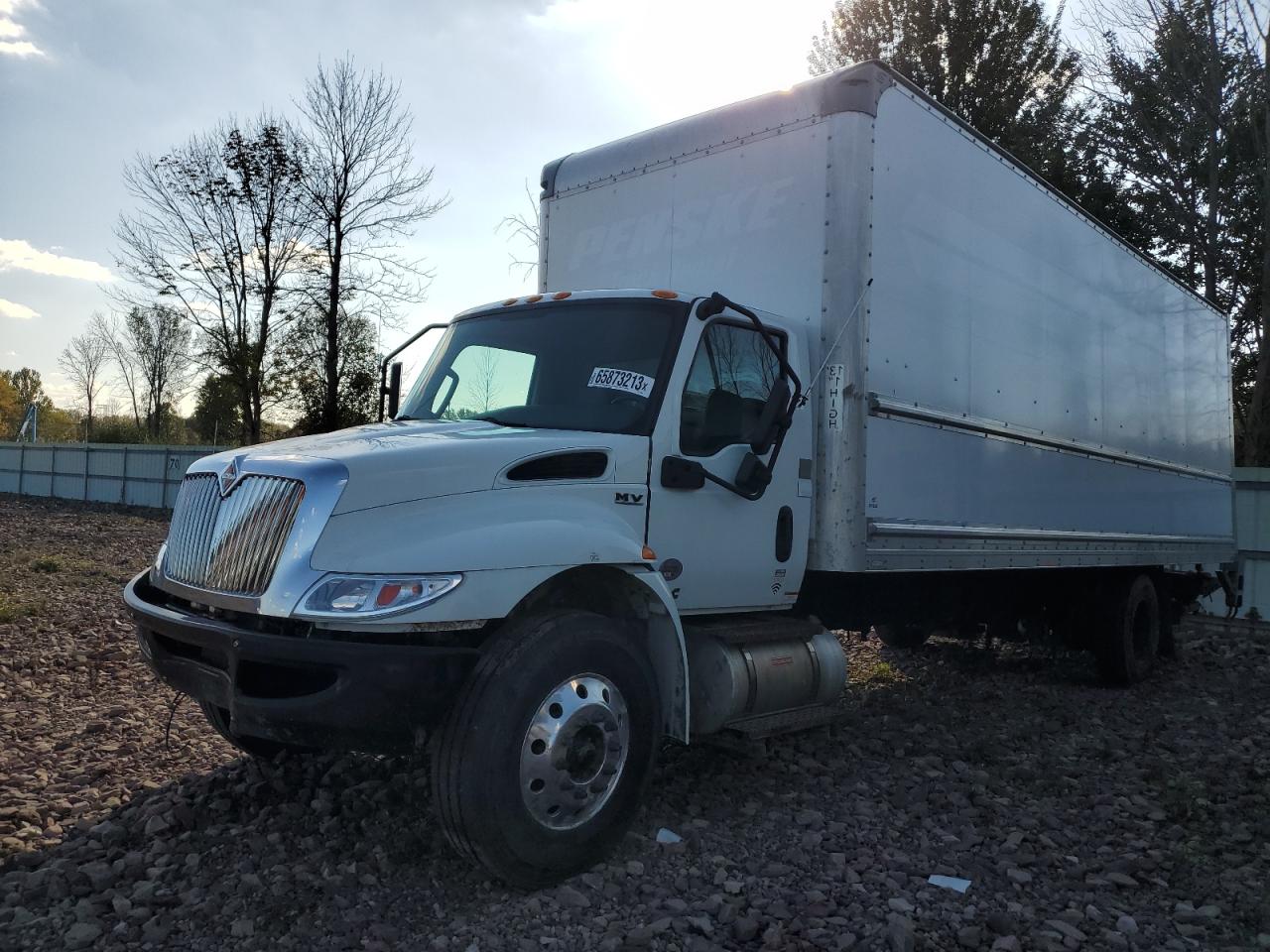 Image 2 of 2020 INTERNATIONAL MV607  2020 with VIN 1HTEUMMLXLH133704