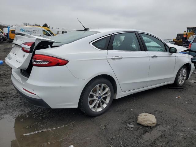 Image 3 of 2019 FORD FUSION TITANIUM 2019 with VIN 3FA6P0SU0KR107712
