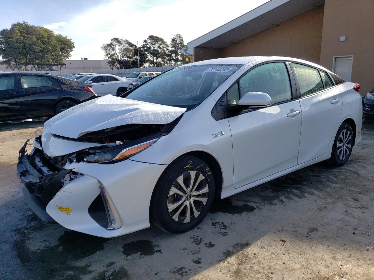Image 1 of 2021 TOYOTA PRIUS PRIME LE 2021 with VIN JTDKAMFP3M3188535