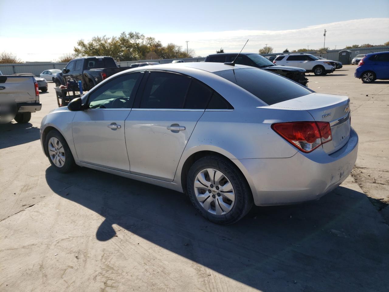 Изображение 2 2012 CHEVROLET CRUZE LS 2012 с VIN 1G1PC5SHXC7285767