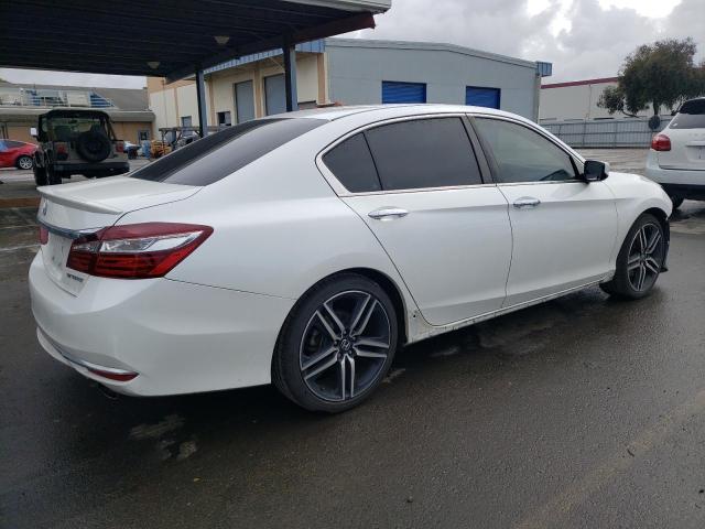 Изображение 3 2017 HONDA ACCORD SPORT 2017 с VIN 1HGCR2F59HA067768