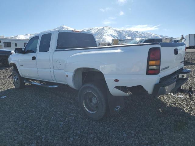 Image 2 of 2004 CHEVROLET SILVERADO C3500 2004 with VIN 1GCJC39UX4E327839