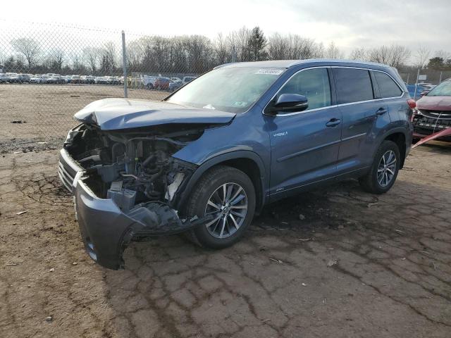 Image 1 of 2017 TOYOTA HIGHLANDER HYBRID 2017 with VIN 5TDJGRFH6HS025852