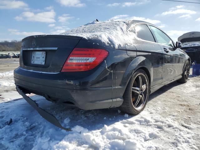 Obraz 3 z 2014 MERCEDES-BENZ C 250 2014 z VIN WDDGJ4HB7EG174824