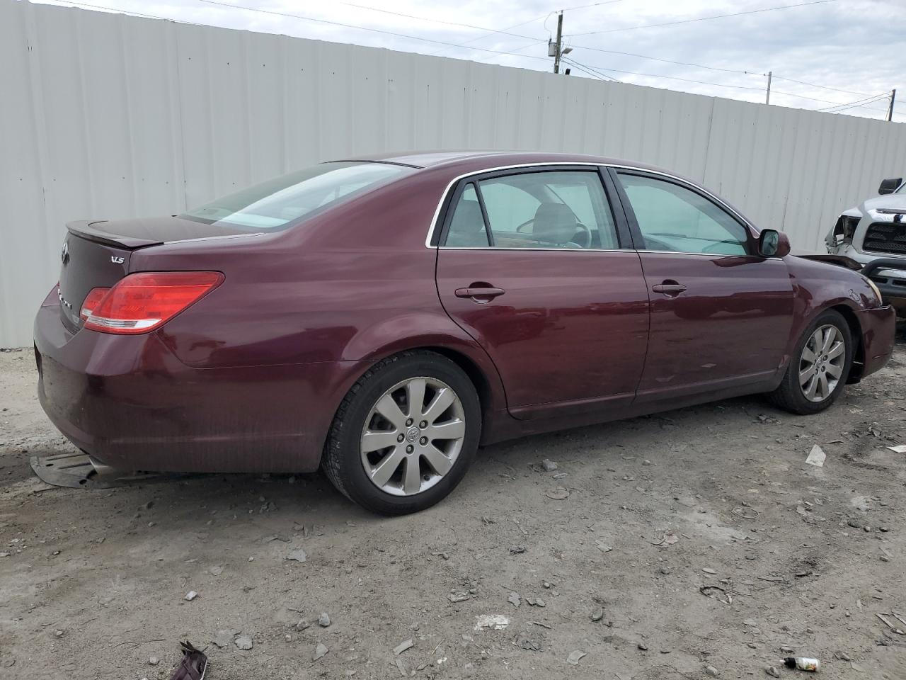 Изображение 3 2006 TOYOTA AVALON XL 2006 с VIN 4T1BK36BX6U122990