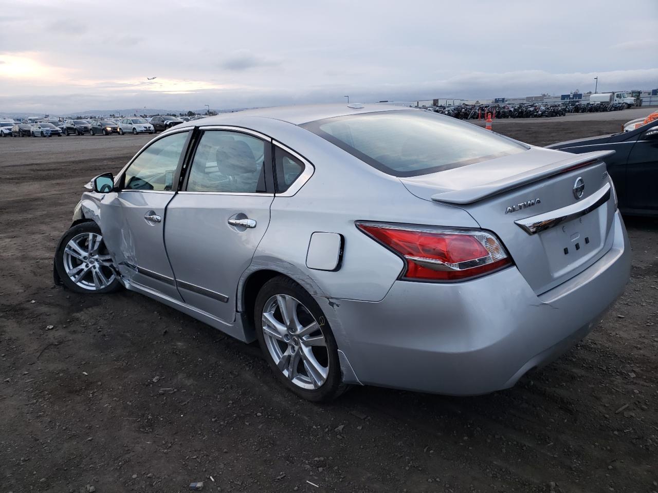 Image 2 of 2015 NISSAN ALTIMA 3.5S 2015 with VIN 1N4BL3AP3FC203541