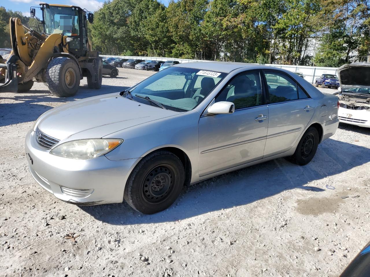 Изображение 1 2005 TOYOTA CAMRY LE 2005 с VIN 4T1BE32K95U102533