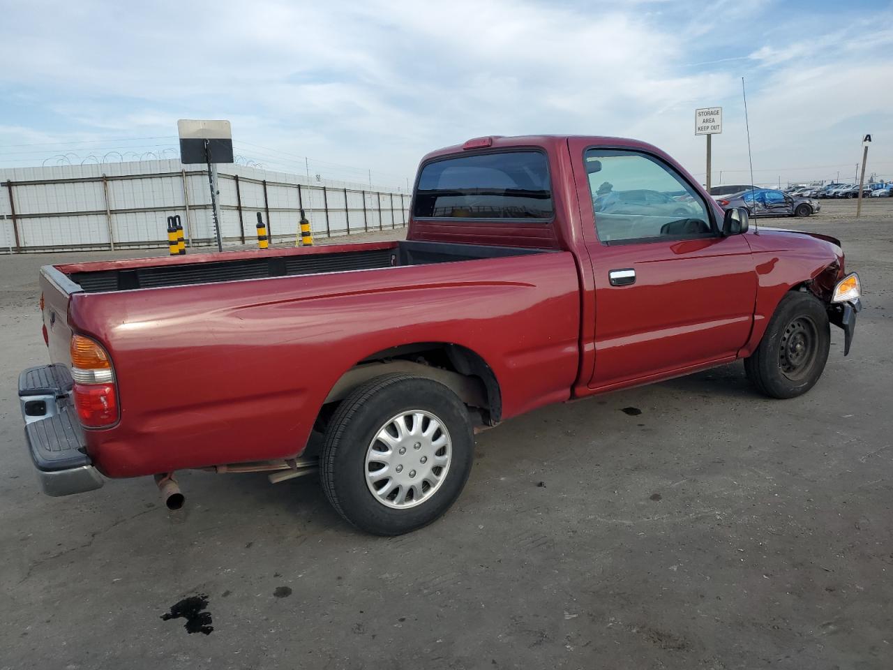 Image 3 of 1998 TOYOTA TACOMA  1998 with VIN 4TANL42N4WZ046377