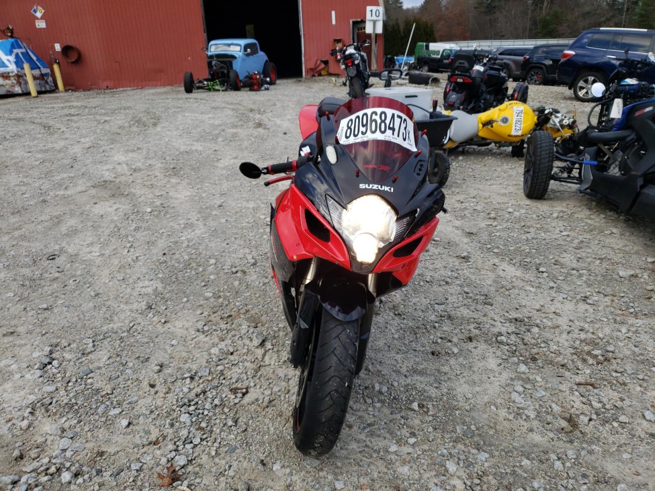 Image 2 of 2007 SUZUKI GSX-R600  2007 with VIN JS1GN7DA272105188