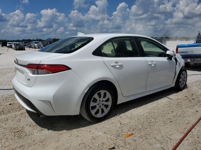 Image 3 of 2022 TOYOTA COROLLA LE 2022 with VIN JTDEPMAE8N3012096