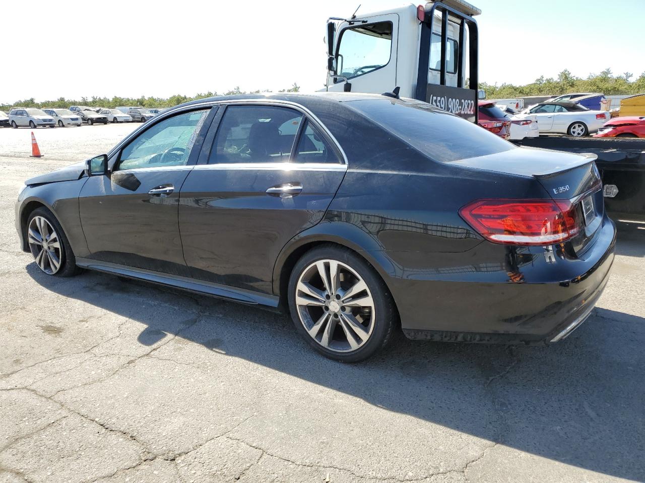 Image 2 of 2015 MERCEDES-BENZ E 350 2015 with VIN WDDHF5KB4FB100361