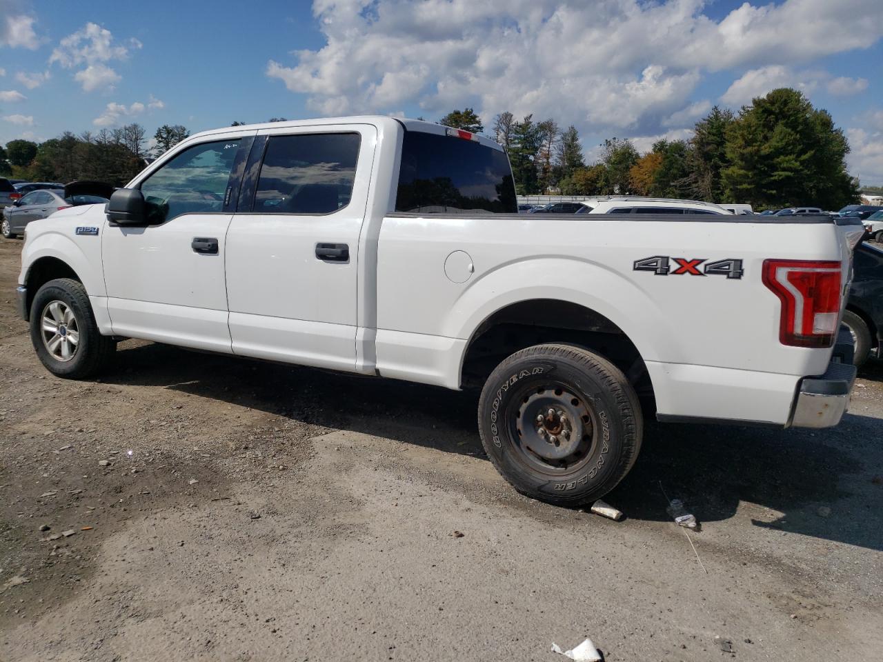 Image 2 of Ford F150 Supercrew 2016 with VIN 1FTFW1EG9GFC48758