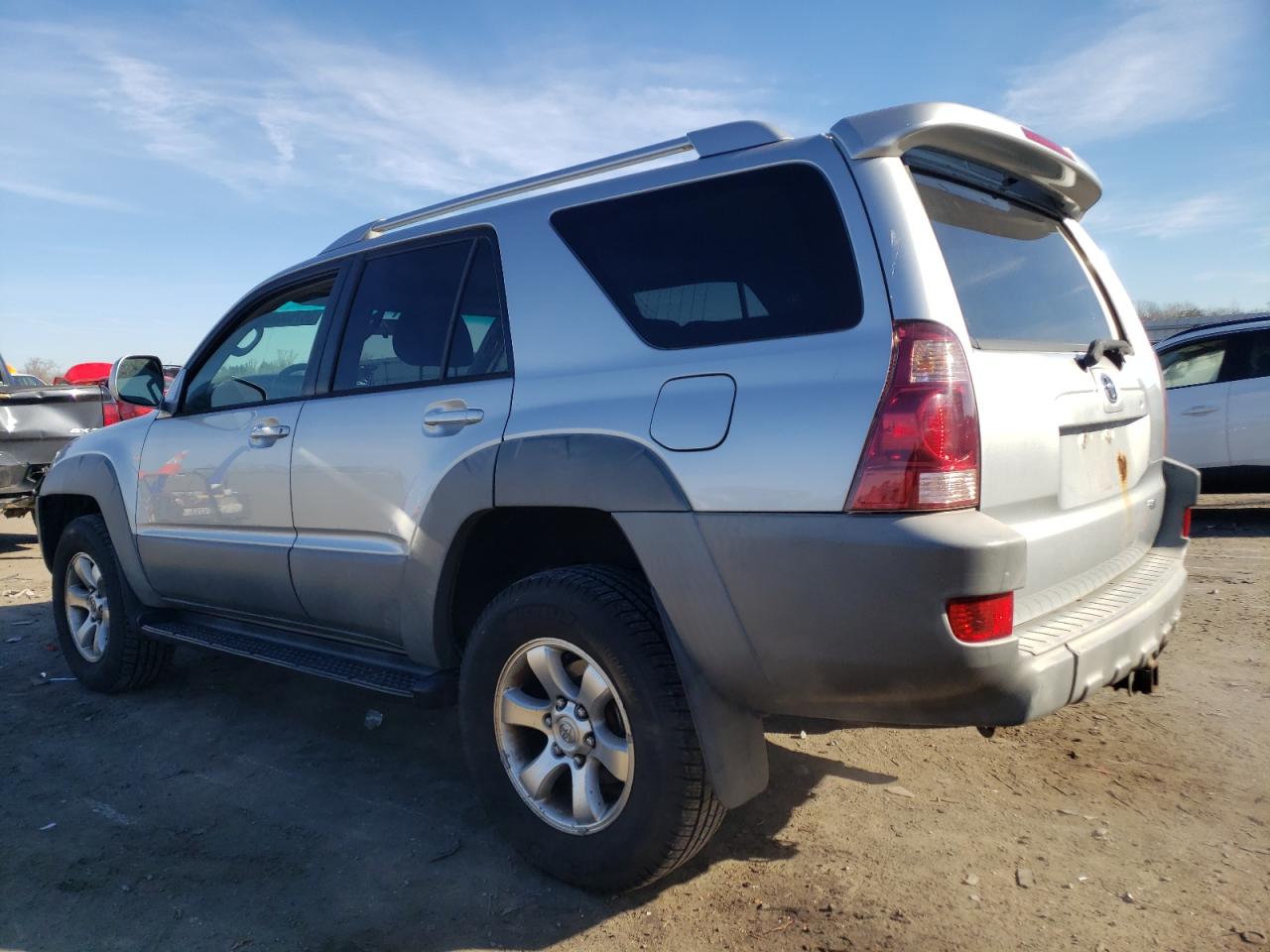 Image 2 of 2003 TOYOTA 4RUNNER SR5 2003 with VIN JTEBT14R630018369