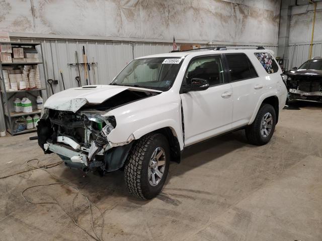 Image 1 of 2015 TOYOTA 4RUNNER SR5 2015 with VIN JTEBU5JR7F5253220