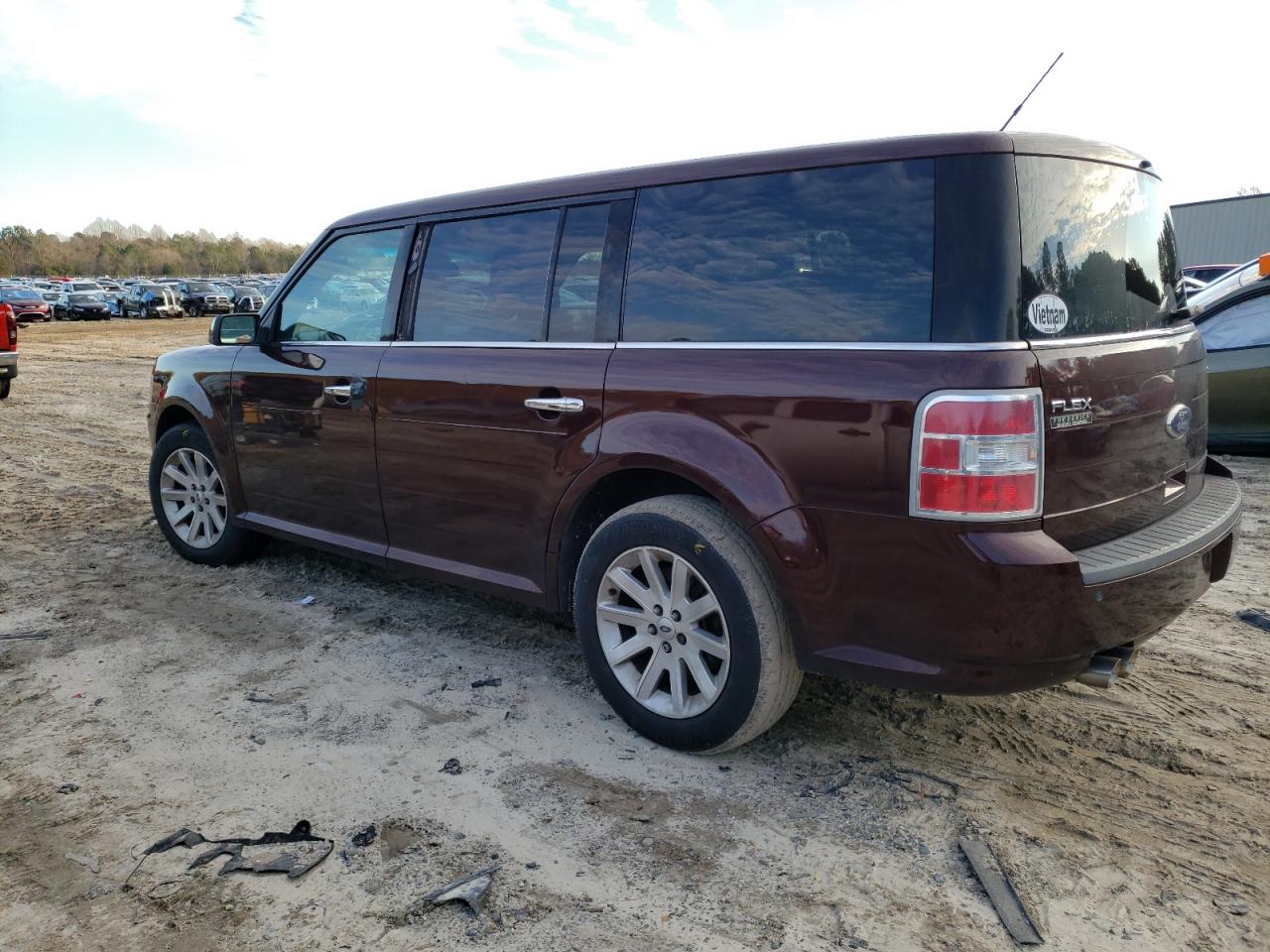 Image 2 of 2009 FORD FLEX SEL 2009 with VIN 2FMDK52C89BA90005