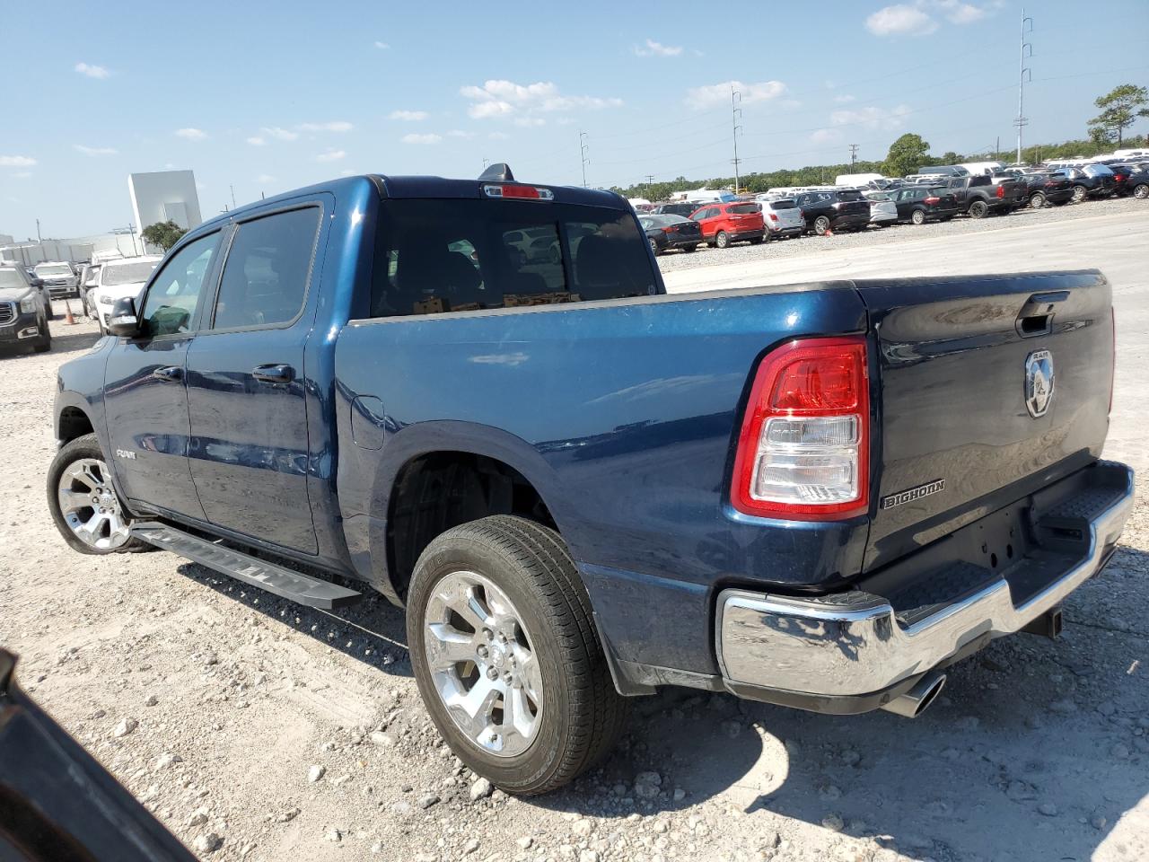 Obraz 2 z 2022 RAM 1500 BIG HORN/LONE STAR 2022 z VIN 1C6RREFT8NN254391