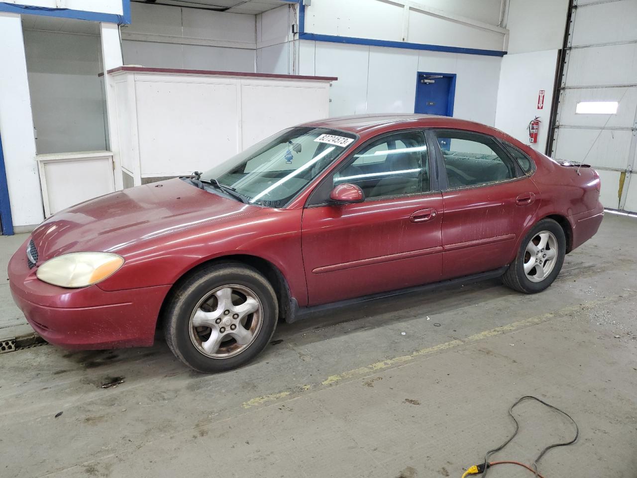 Obraz 1 z 2003 FORD TAURUS SE 2003 z VIN 1FAFP53U33G112049