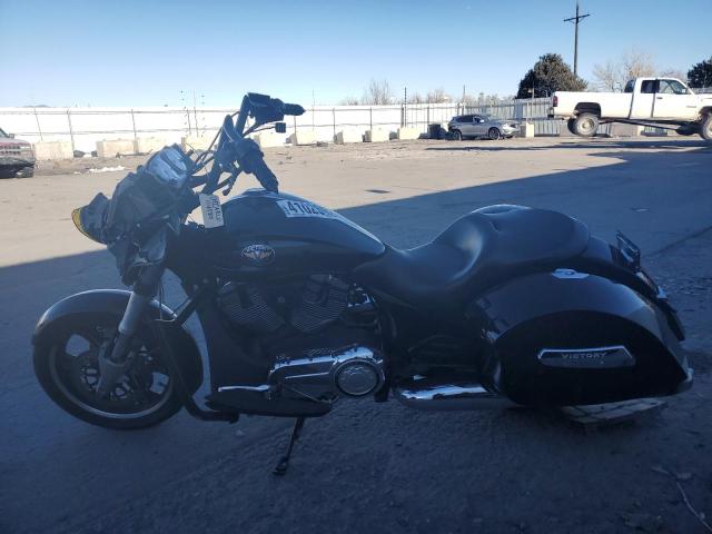 Image 3 of 2011 VICTORY MOTORCYCLES CROSS COUNTRY STANDARD 2011 with VIN 5VPDB36N0B3000776