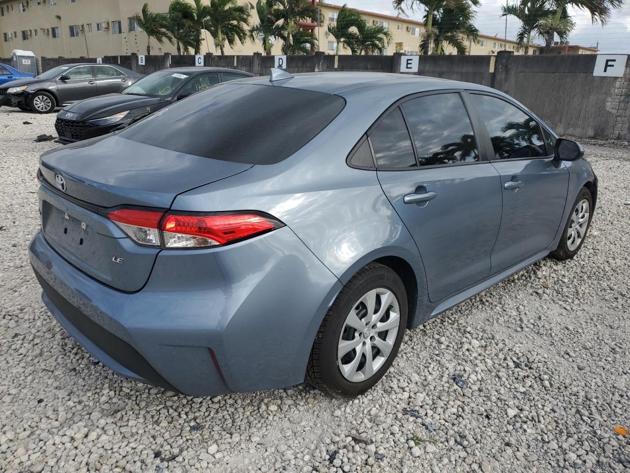 Image 3 of 2021 TOYOTA COROLLA LE 2021 with VIN 5YFEPMAE4MP152930