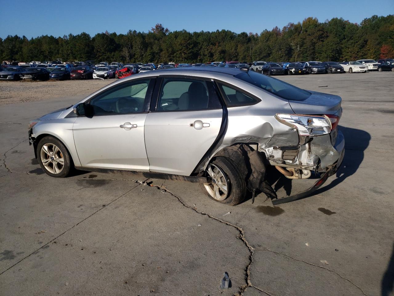 Изображение 2 2014 FORD FOCUS SE 2014 с VIN 1FADP3F29EL313437