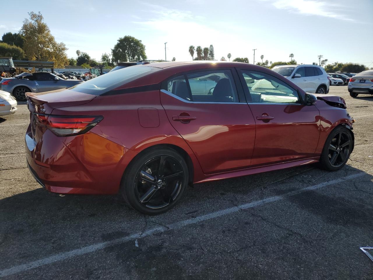 Изображение 3 2022 NISSAN SENTRA SR 2022 с VIN 3N1AB8DV9NY312823