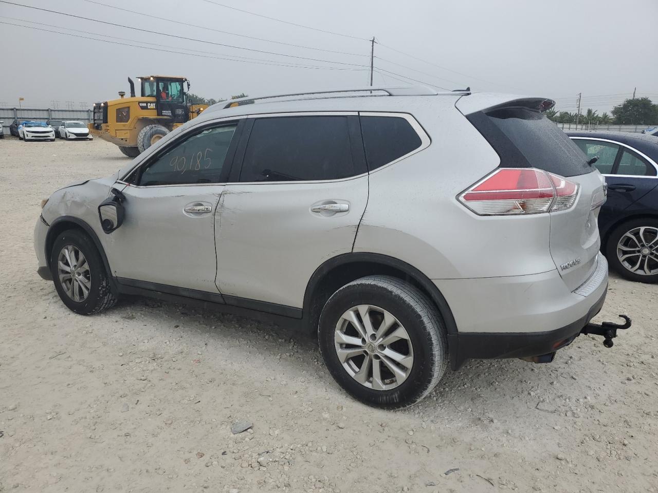 Image 2 of 2015 NISSAN ROGUE S 2015 with VIN 5N1AT2MV9FC825504