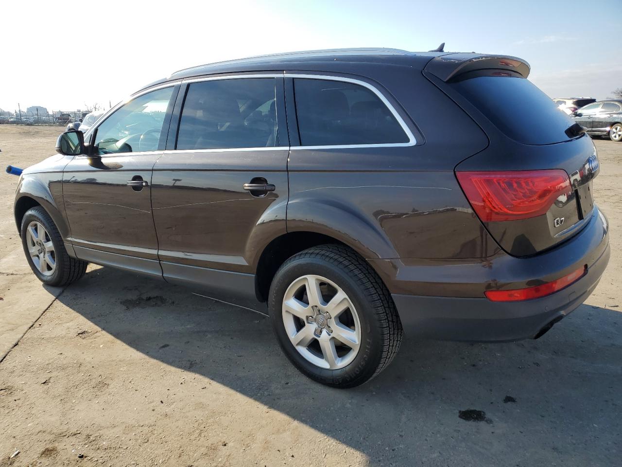 Изображение 2 2011 AUDI Q7 PREMIUM PLUS 2011 с VIN WA1LGAFE9BD006760
