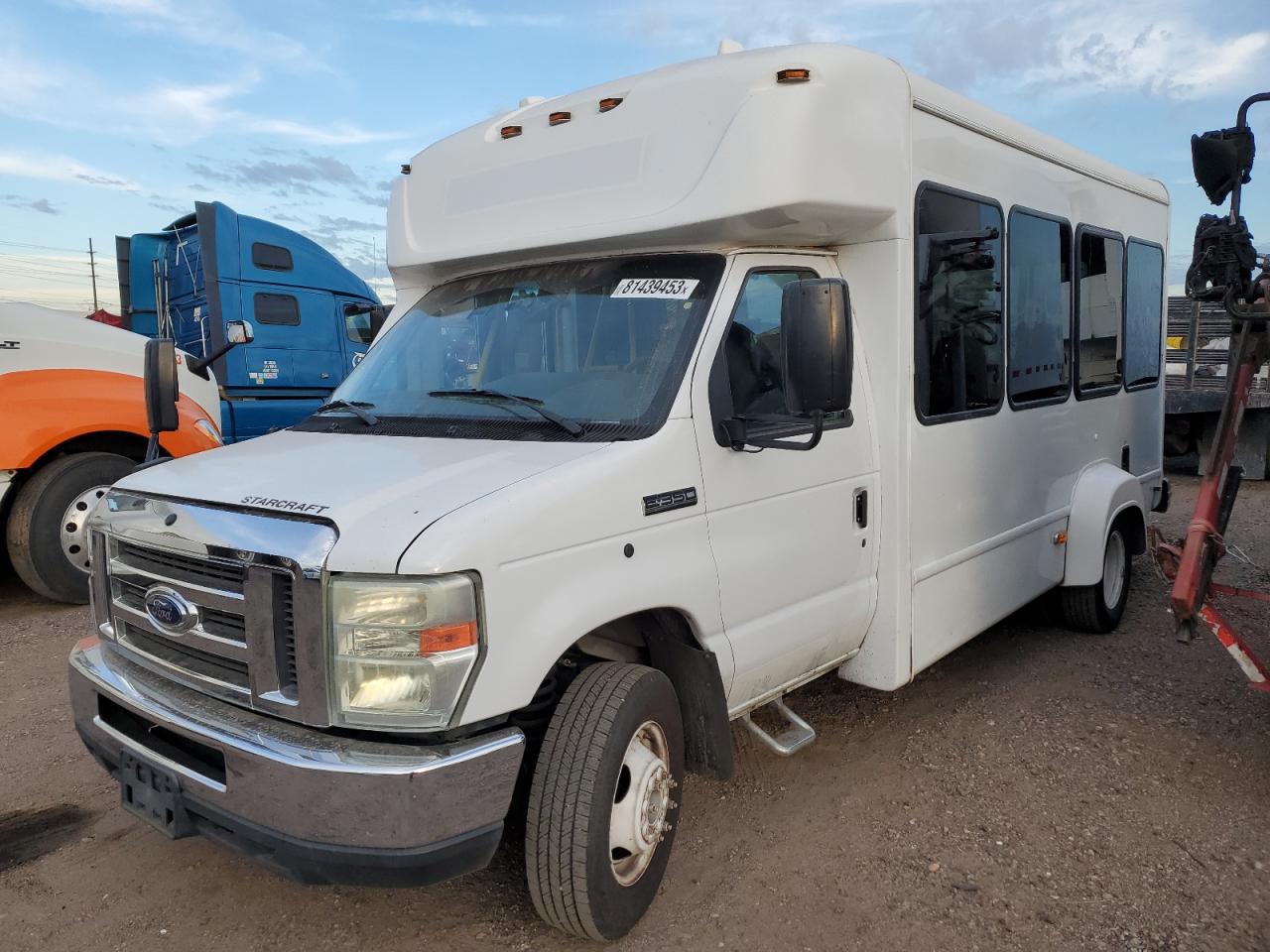 Изображение 1 2017 FORD ECONOLINE E350 SUPER DUTY CUTAWAY VAN 2017 с VIN 1FDEE3FS1HDC70906