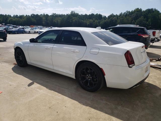 Изображение 2 2019 CHRYSLER 300 S 2019 с VIN 2C3CCABG4KH566041