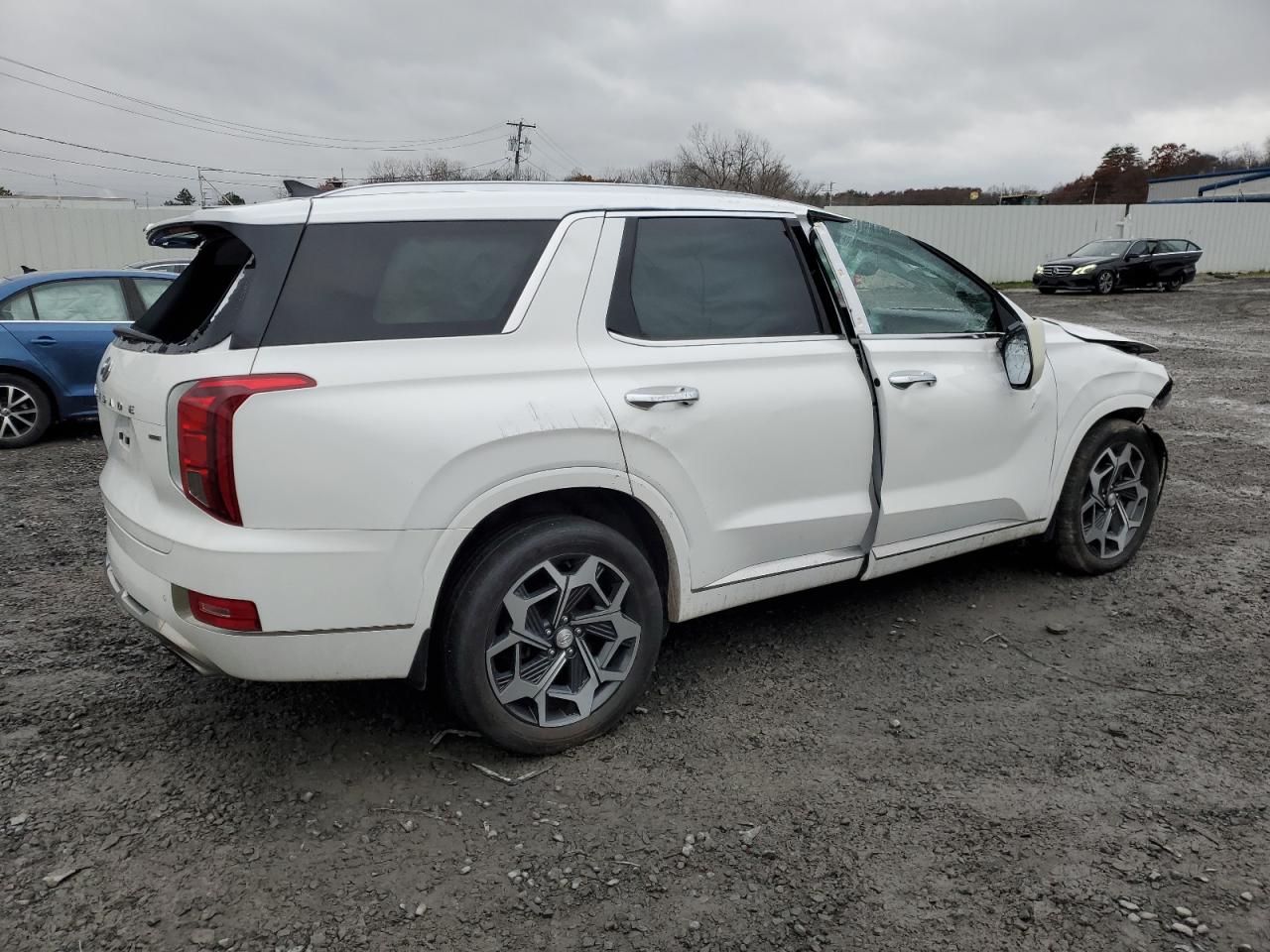 Image 3 of 2022 HYUNDAI PALISADE CALLIGRAPHY 2022 with VIN KM8R7DHE7NU435880