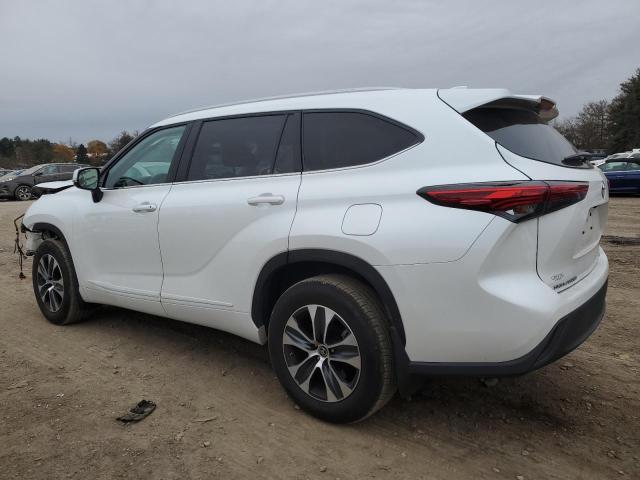 Obraz 2 z 2023 TOYOTA HIGHLANDER L 2023 z VIN 5TDKDRBH5PS010034