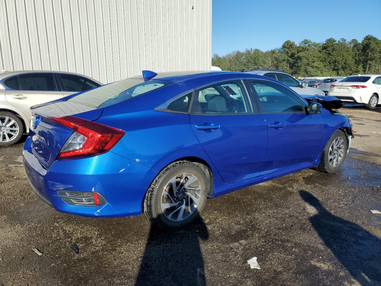 Obraz 3 z 2017 HONDA CIVIC EX 2017 z VIN 2HGFC2F71HH566825