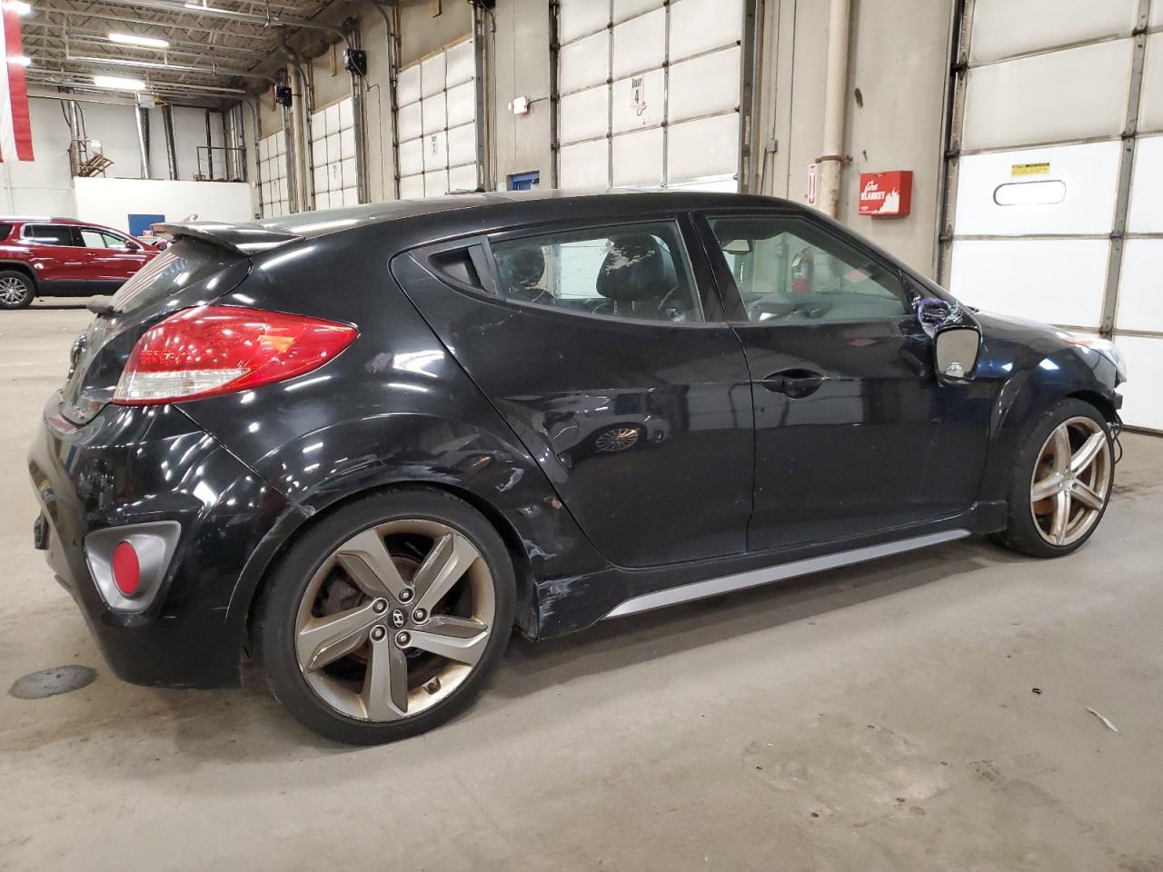 Image 3 of 2013 HYUNDAI VELOSTER TURBO 2013 with VIN KMHTC6AE0DU082548