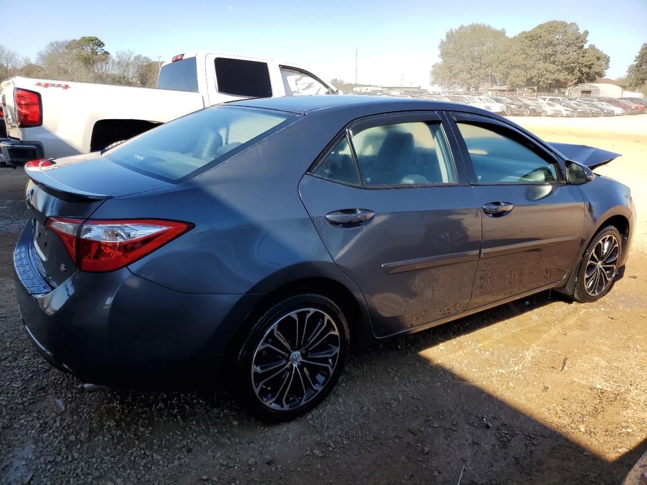 Image 3 of 2016 TOYOTA COROLLA L 2016 with VIN 5YFBURHEXGP560058