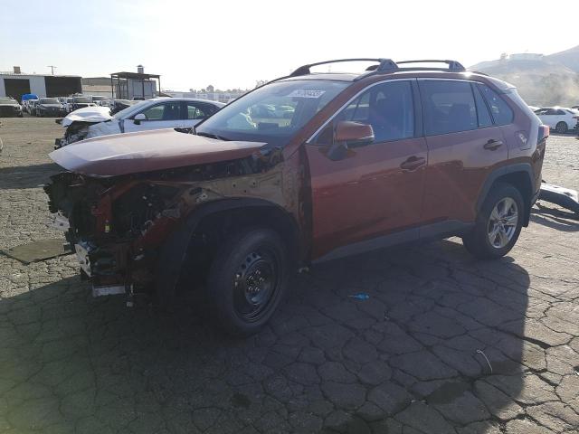 Изображение 1 2023 TOYOTA RAV4 XLE 2023 с VIN 2T3W1RFVXPW242623