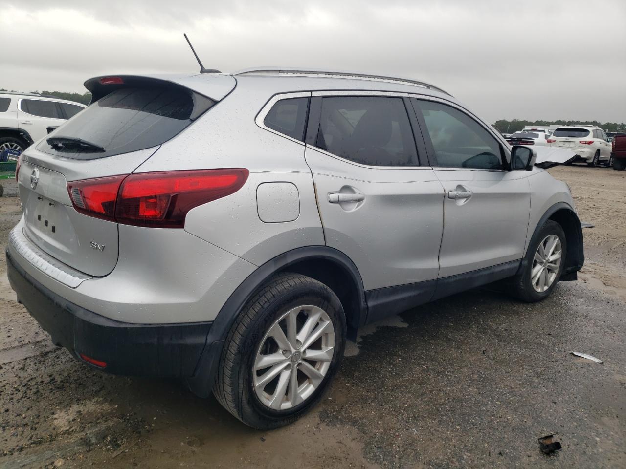 Image 3 of 2017 NISSAN ROGUE SPORT S 2017 with VIN JN1BJ1CP8HW018133