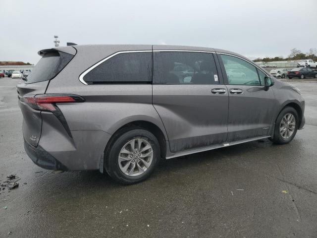 Изображение 3 2021 TOYOTA SIENNA XLE 2021 с VIN 5TDYRKEC0MS043652
