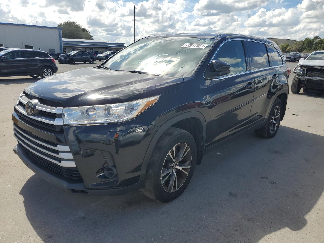 Obraz Toyota Highlander Le 2019