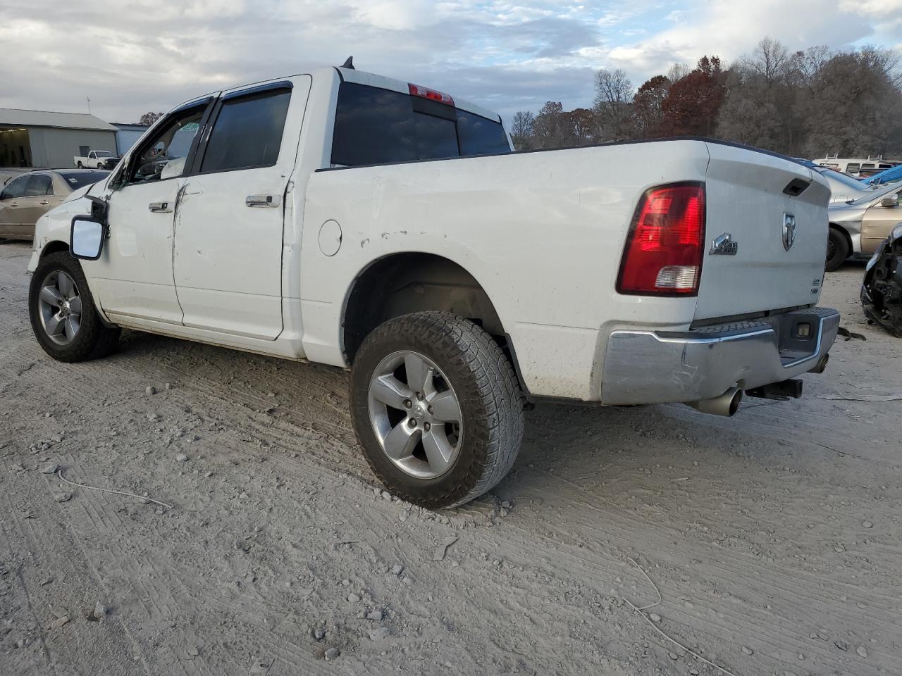 Obraz 2 z 2013 RAM 1500 SLT 2013 z VIN 1C6RR6LT1DS627202