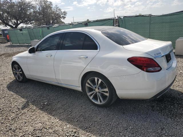 Image 2 of 2016 MERCEDES-BENZ C 300 2016 with VIN WDDWF4JB3GR160952