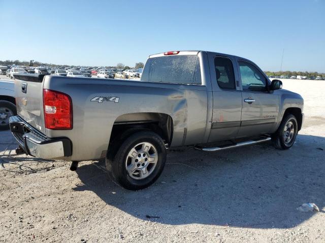 Image 3 of 2007 CHEVROLET SILVERADO K1500 2007 with VIN 2GCEK19C171711837
