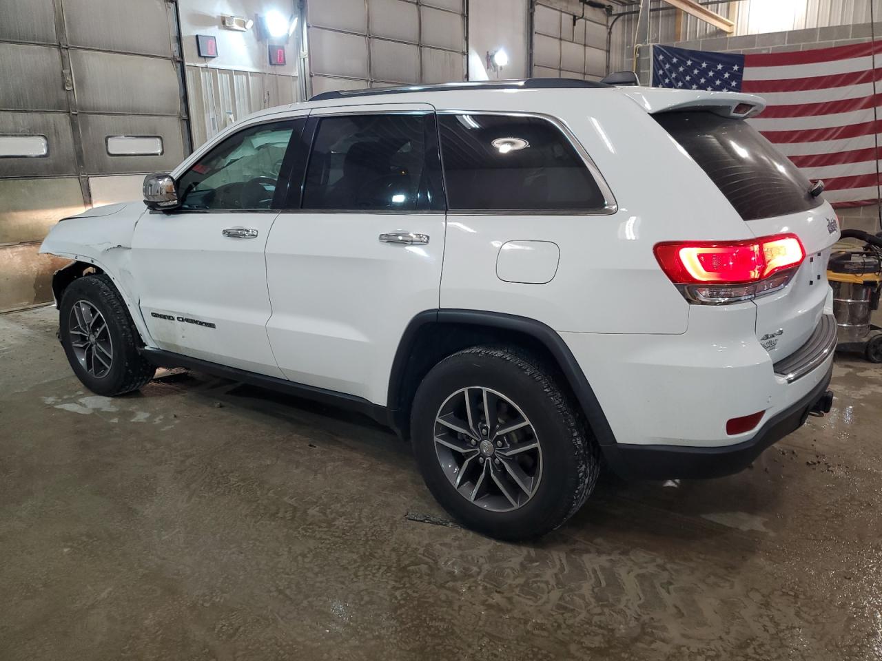 Изображение 2 2017 JEEP GRAND CHEROKEE LIMITED 2017 с VIN 1C4RJFBG6HC852008