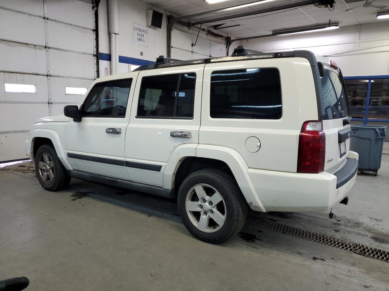 Obraz 2 z 2006 JEEP COMMANDER  2006 z VIN 1J8HG48K76C237516